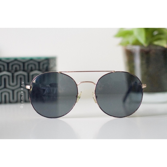 Urban Outfitters Accessories - Urban Outfitters | "Heritage" Rounded Sunglasses